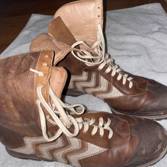 Mens Vintage Boots - Picture 3 of 9
